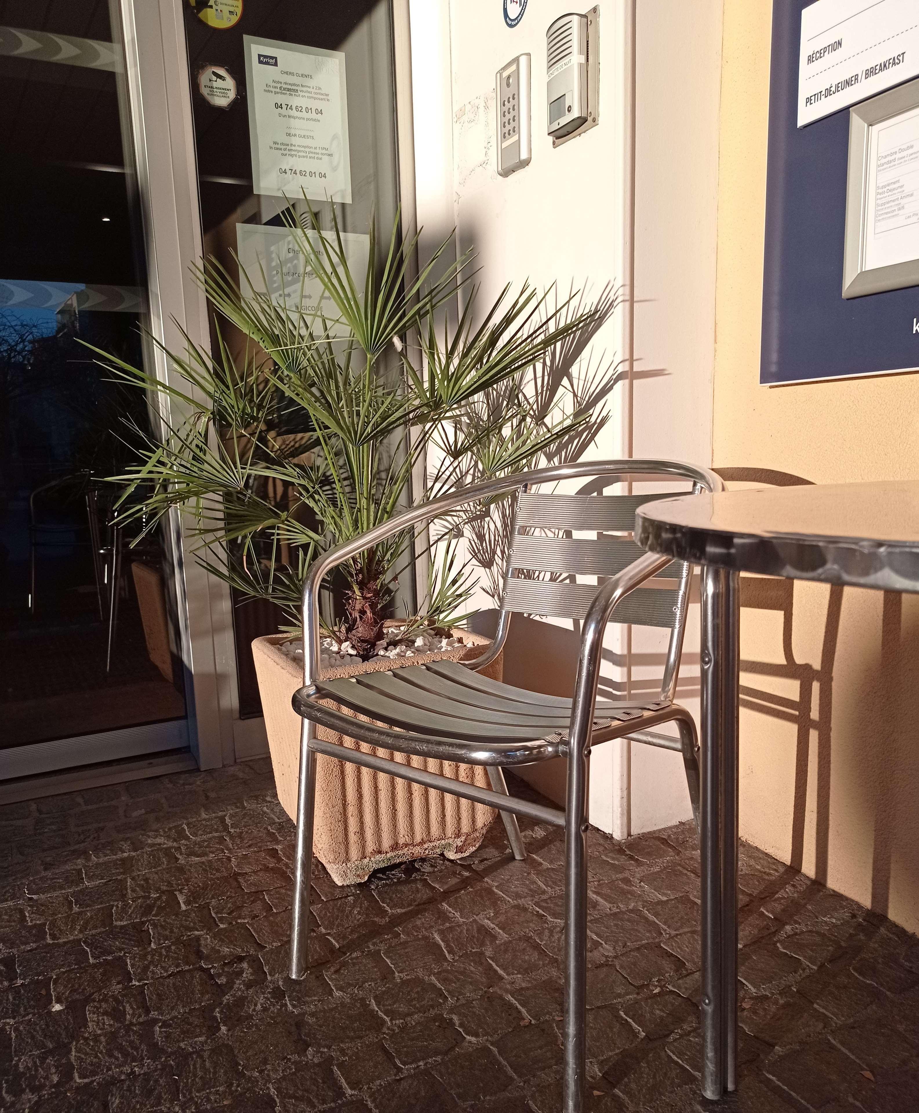 Hotel Kyriad Sur Saone Villefranche-sur-Saône