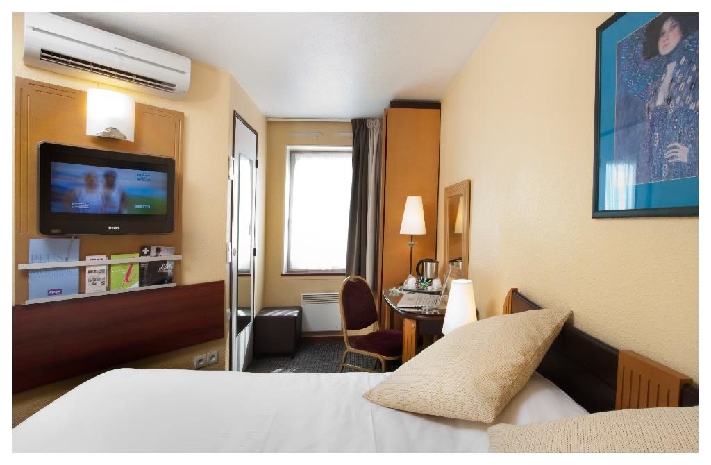Hotel Kyriad Sur Saone Villefranche-sur-Saône