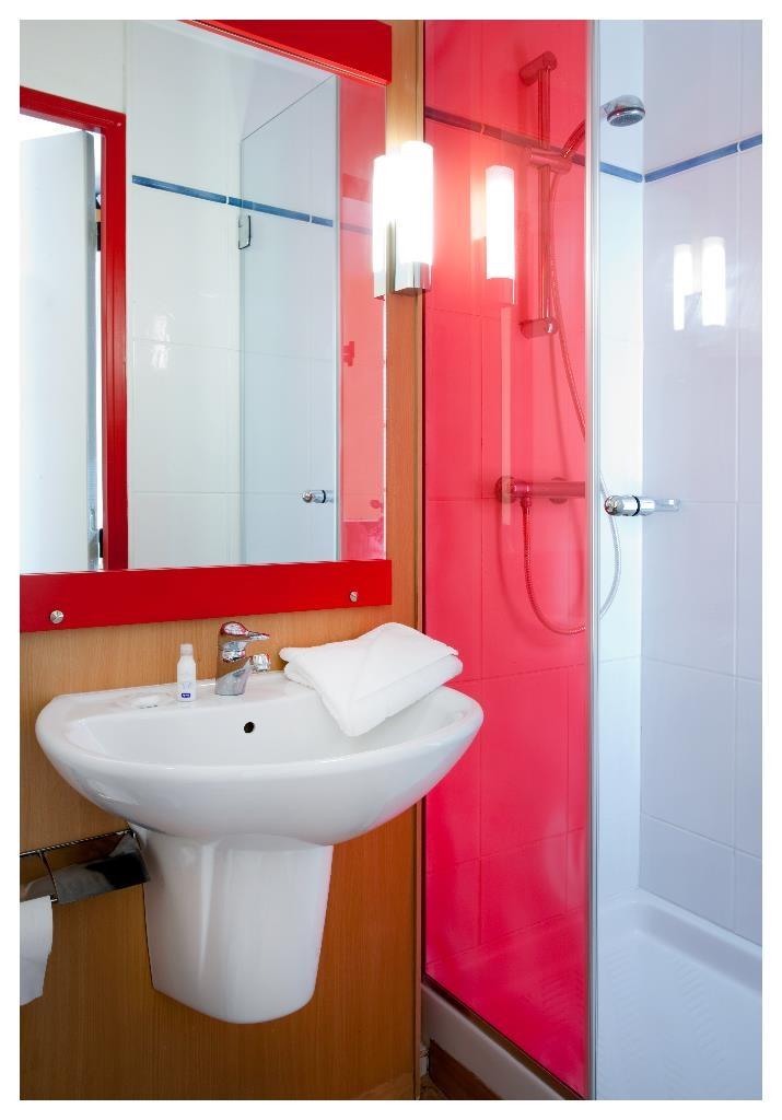 Hotel Kyriad Sur Saone Villefranche-sur-Saône