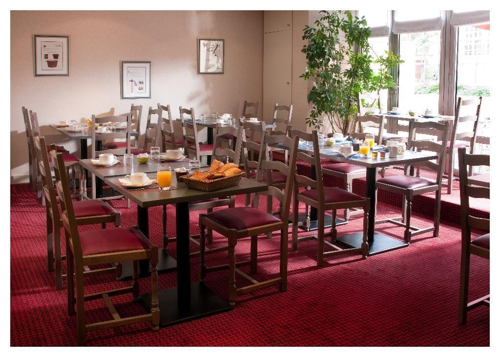 Hotel Kyriad Sur Saone Villefranche-sur-Saone