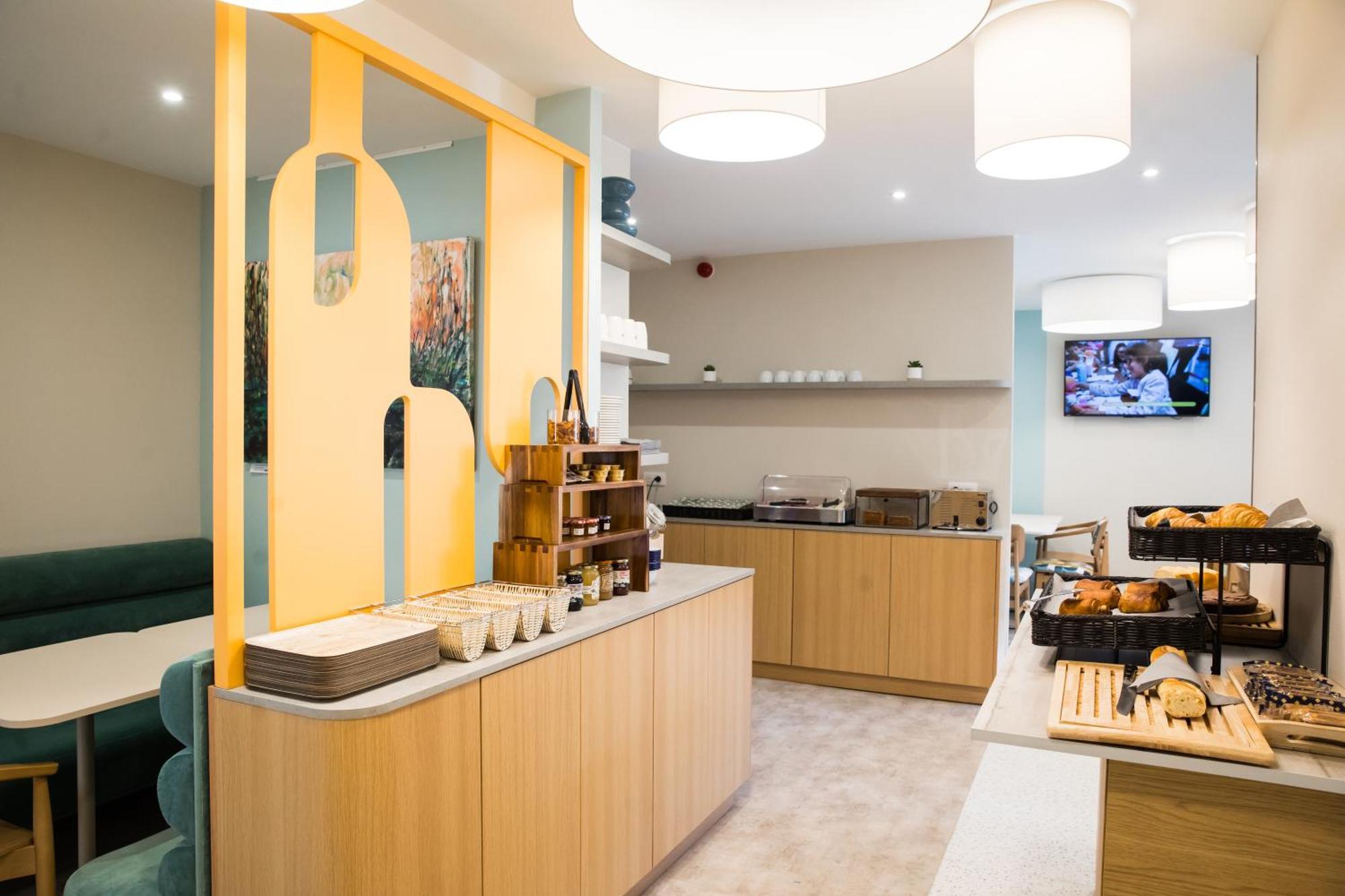 Hotel Kyriad Sur Saone Villefranche-sur-Saone